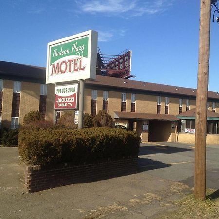 Hudson Plaza Motel Bayonne Jersey City Exterior photo
