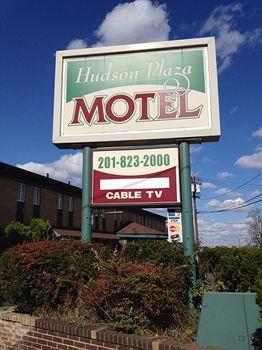 Hudson Plaza Motel Bayonne Jersey City Exterior photo